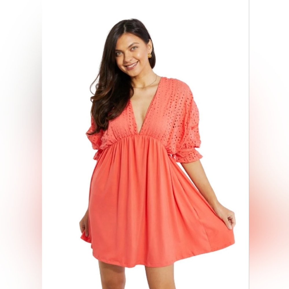NWT Boutique Ninexis Eyelet 3/4 Length Sleeve
